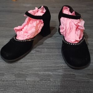 Elegant Black Kids Dress Shoes with Rhinestone Detail